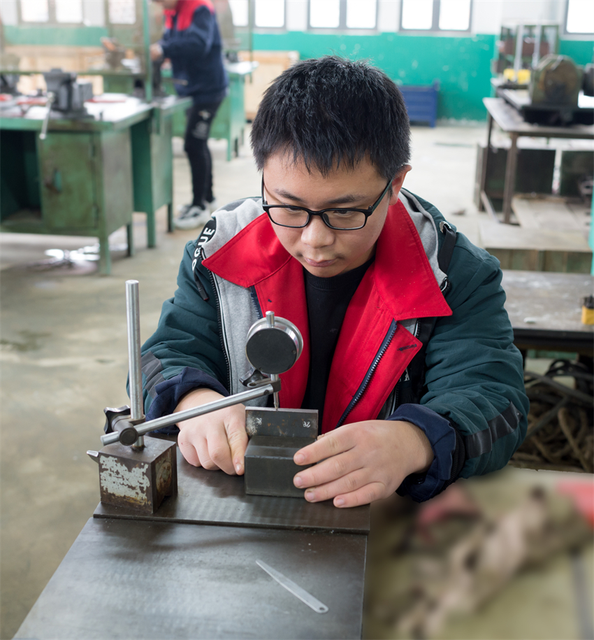 机电技术应用专业 2.jpg